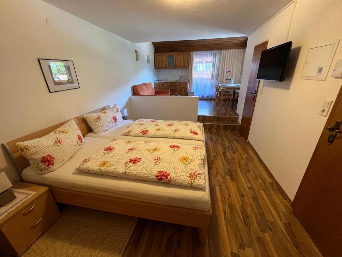 Gaestehaus Edelweiss Райт бай Зеефелд Екстериор снимка