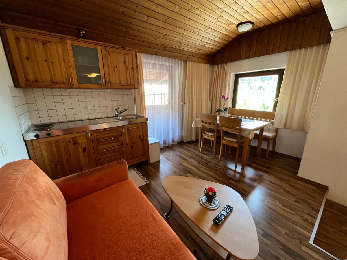 Gaestehaus Edelweiss Райт бай Зеефелд Екстериор снимка